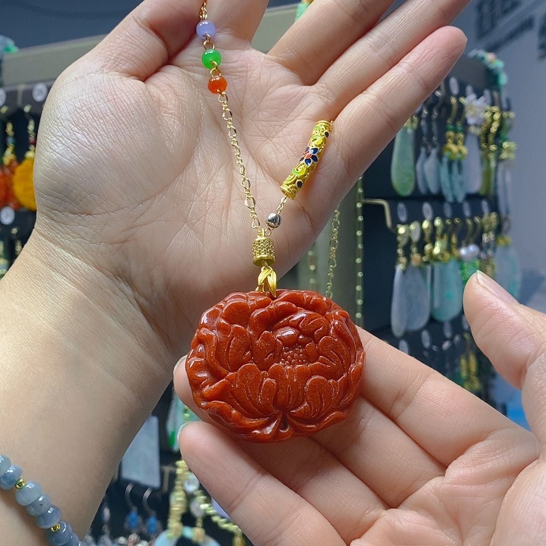 未镶嵌翡翠耳饰翡翠