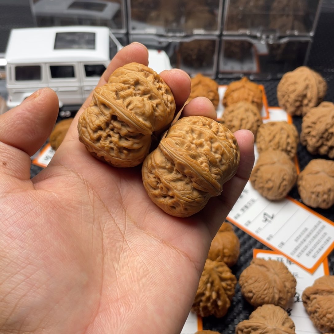 把件文玩核桃烟***祖元宝45全