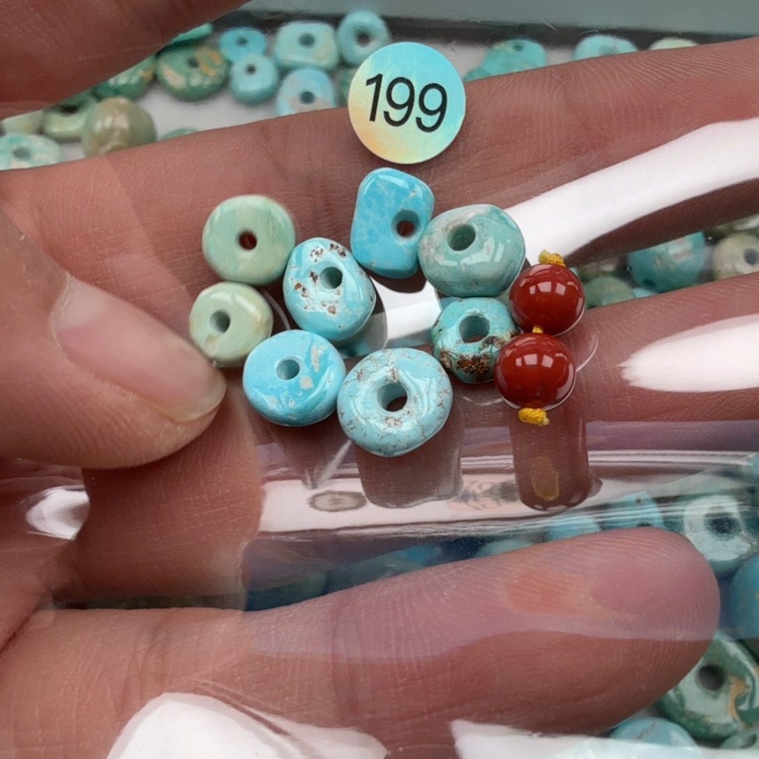 南红玛瑙未镶嵌珠宝奇石