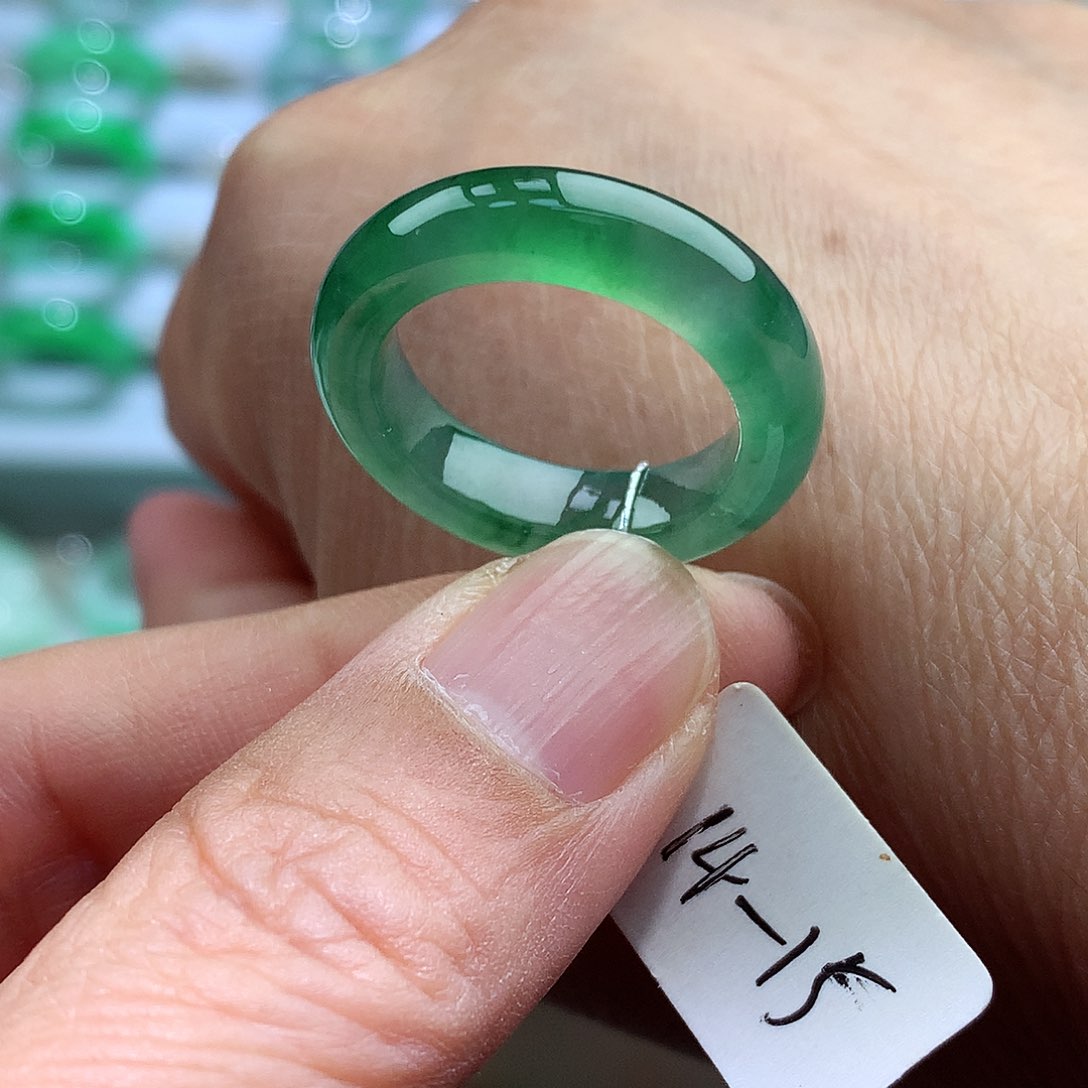 翡翠戒指未镶嵌14-15号