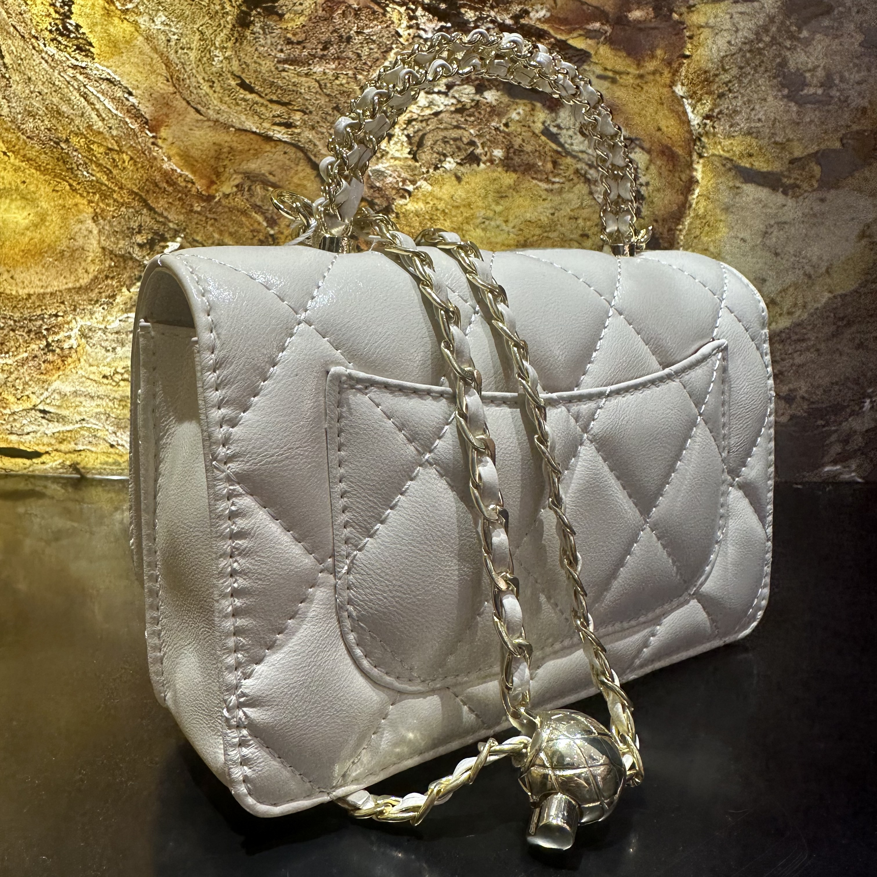 HIRMRIS手工真皮包1101白  旋转球香