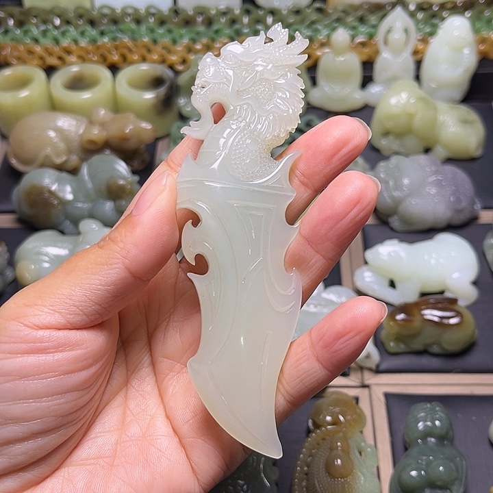 和田玉未镶嵌挂件