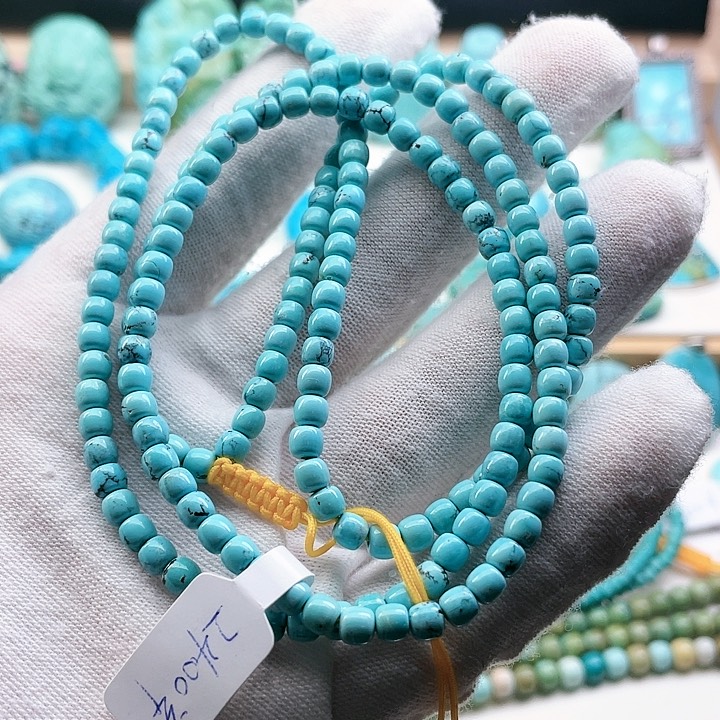 绿松石配饰未镶嵌