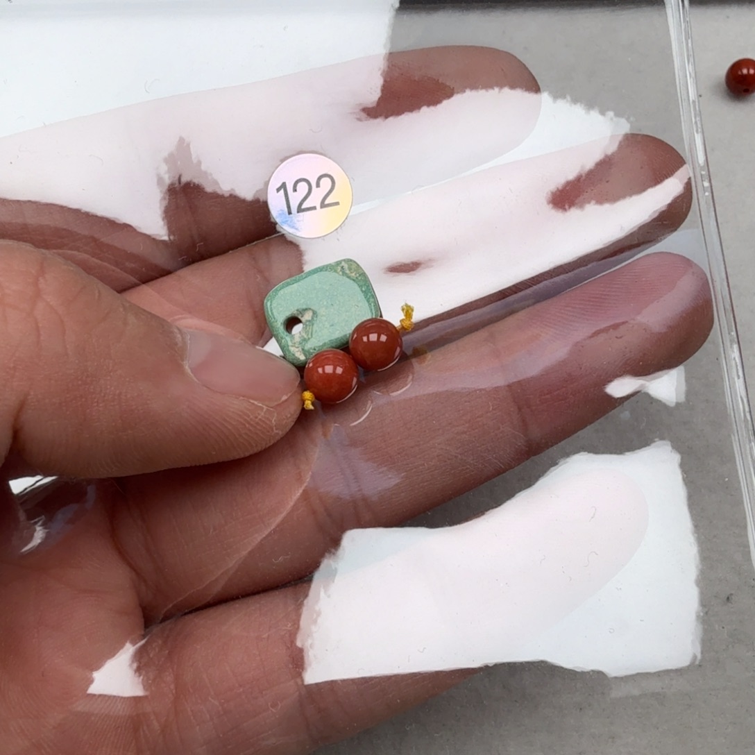 南红玛瑙未镶嵌珠宝奇石