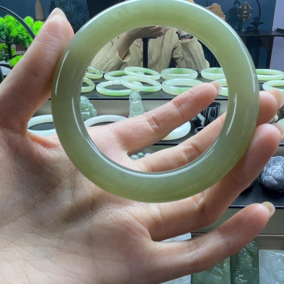 和田玉未镶嵌手镯青海晴水59