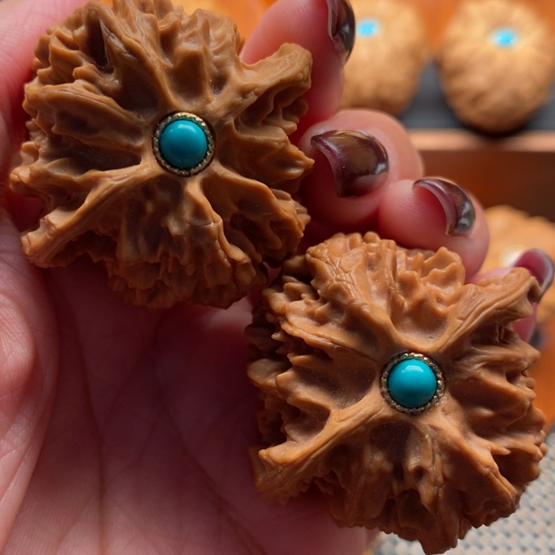 文玩核桃把件42尺寸苹果园狮子头