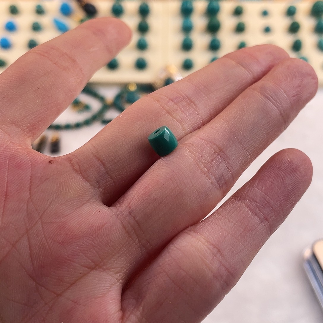 绿松石未镶嵌配饰