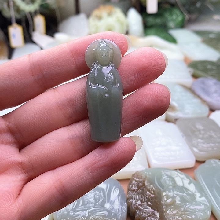 颈饰未镶嵌和田玉