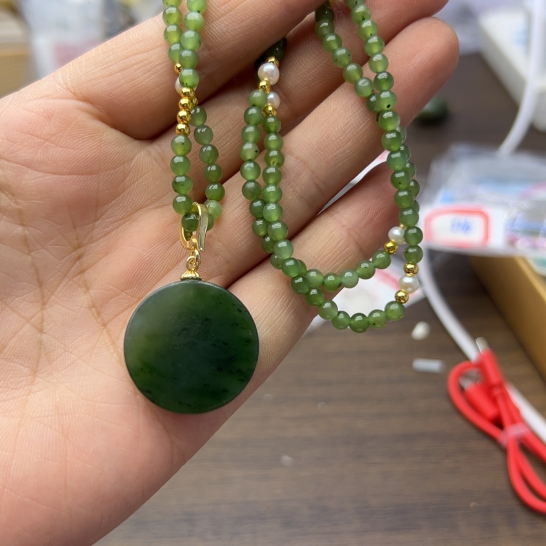 和田玉未镶嵌颈饰77