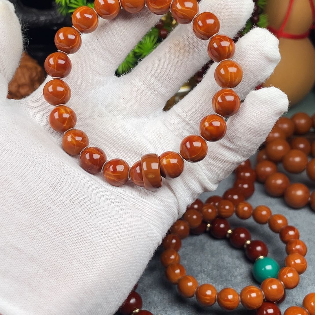 橄榄核手串?****?1.1老树铁橄榄核正圆