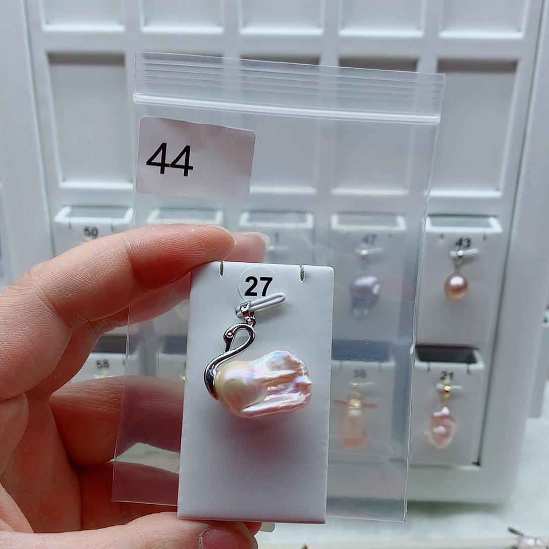 淡水珍珠吊坠(不含链)合金