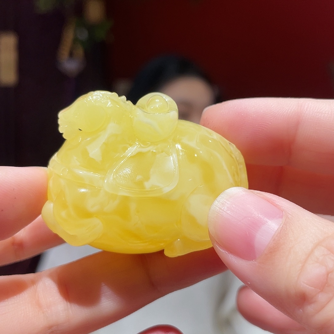 蜜蜡未镶嵌颈饰蜜蜡