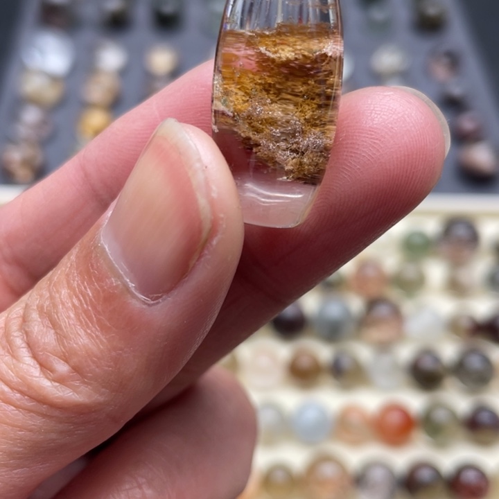 纯天然幽灵碧玺（处理）