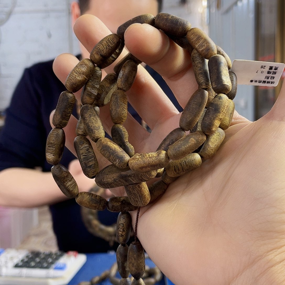 沉香手串海南老白棋留疤长串0.7/28克多样性发一