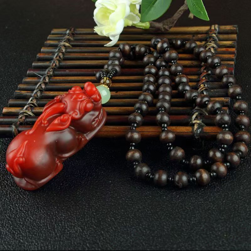 SC-489    龙涎香木链子貔貅吊坠