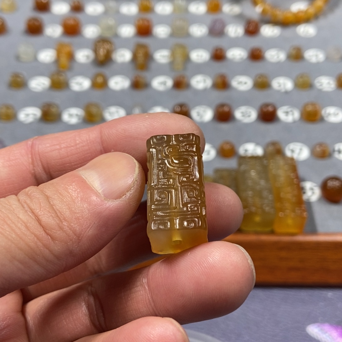 爱***玩玛瑙/玉髓合金颈饰勒子