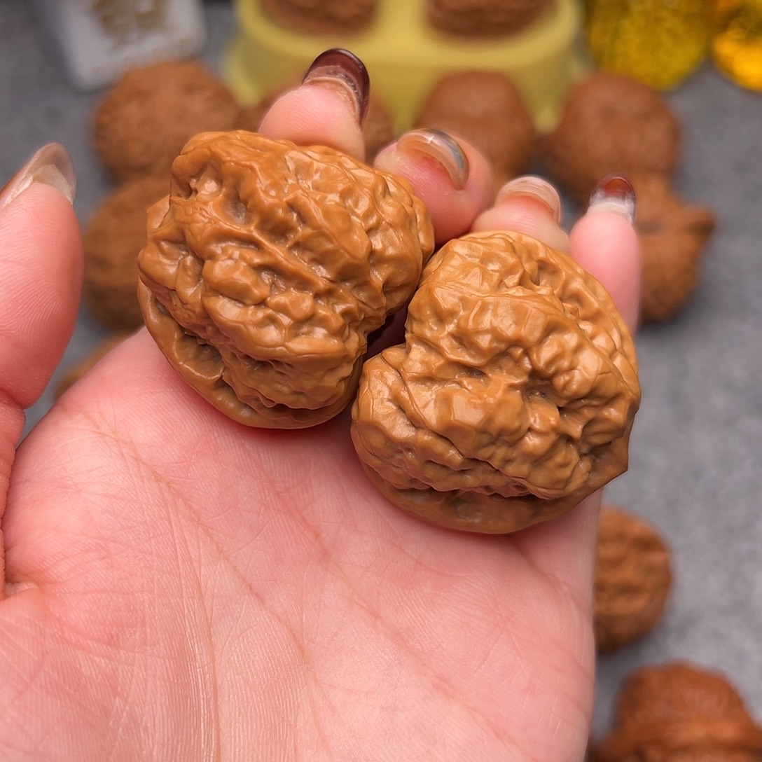 把件文玩核桃毕业精品精配水晶红皮蛤蟆头37全品