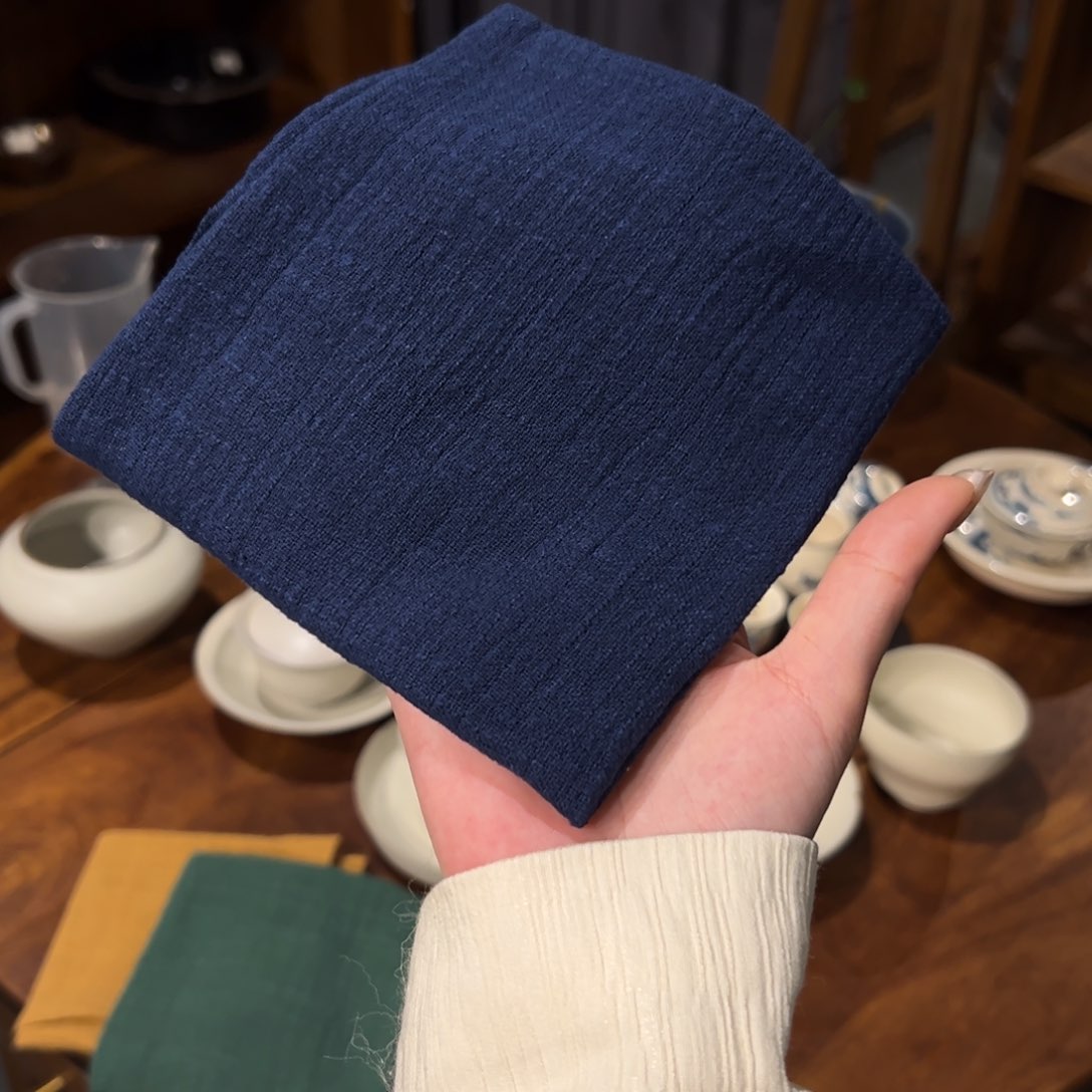 陶瓷。      陶瓷。     