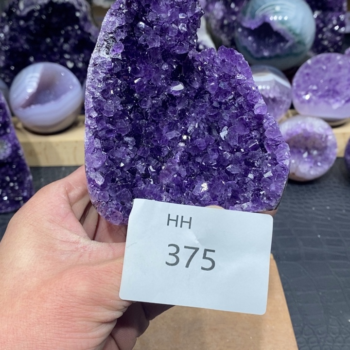 紫晶大型摆件（非配饰）未镶嵌