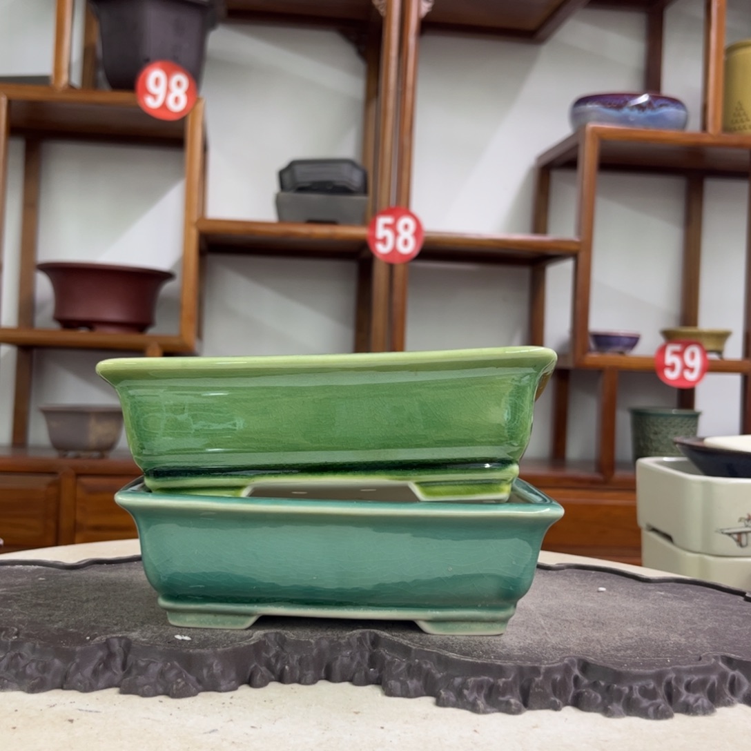 紫砂花盆瑕疵5-17-12。。。