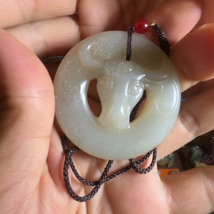 和田玉未镶嵌挂件