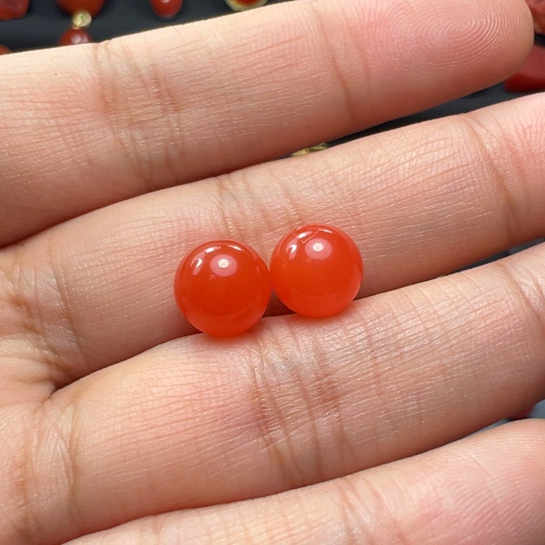 南红玛瑙珠子未镶嵌