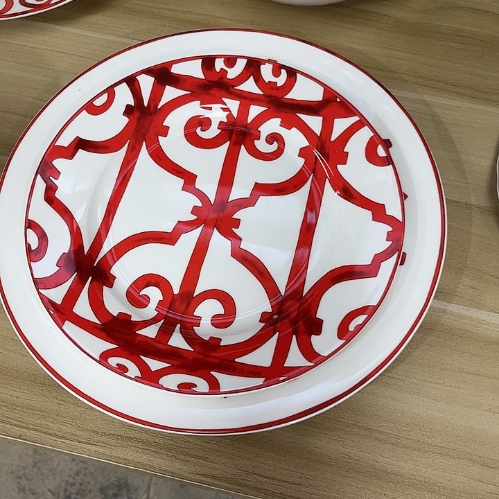 瓷片书斋里有一个人