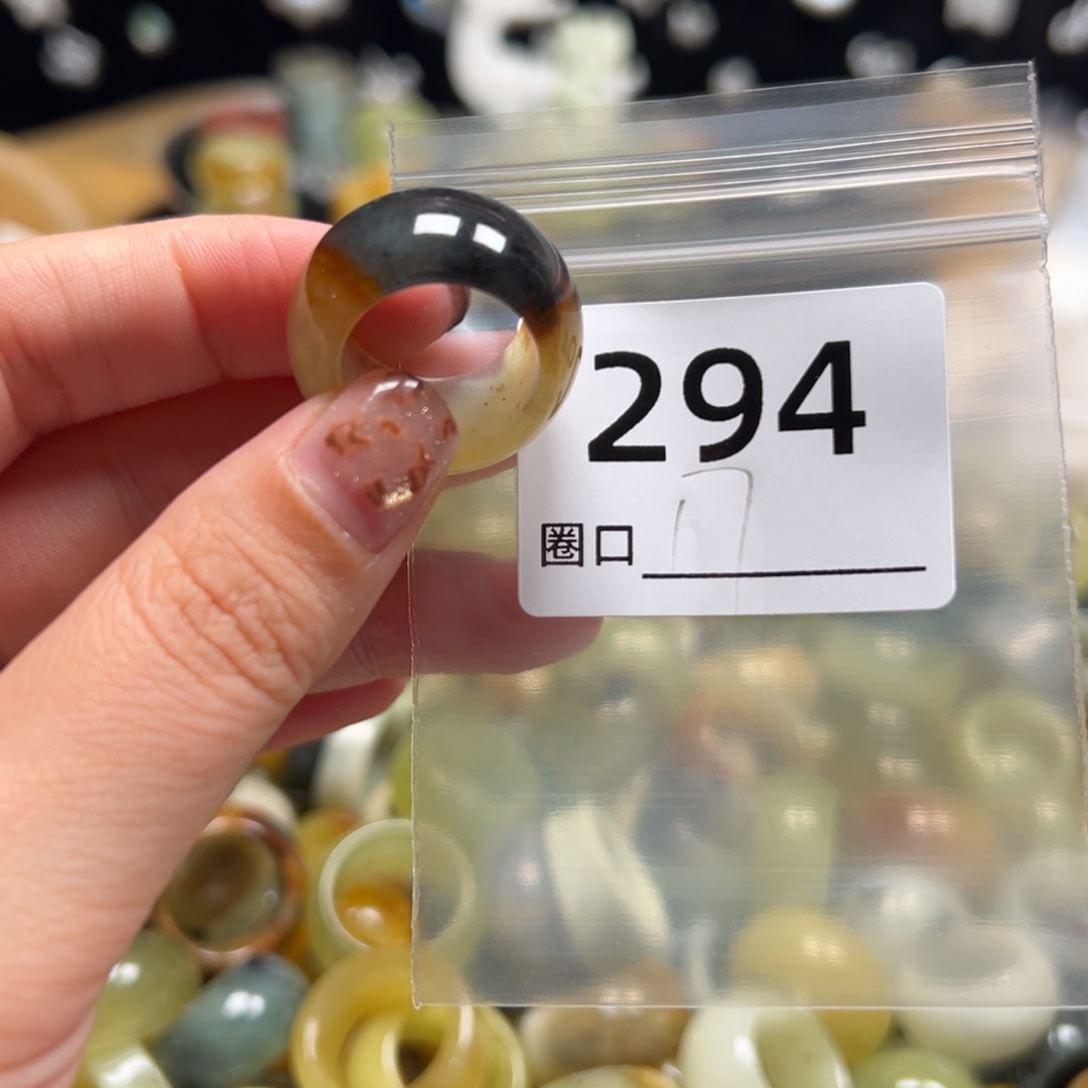 ༺***༻蛇纹石玉未镶嵌戒指