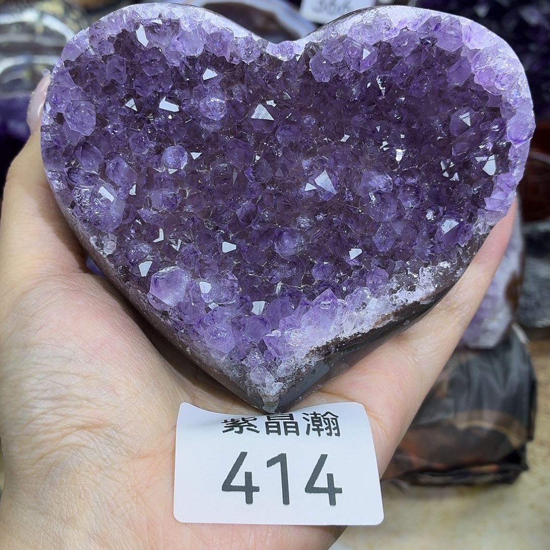 未镶嵌水晶大型摆件（非配饰）