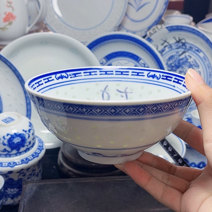 碗青花玲珑六寸龙纹面碗