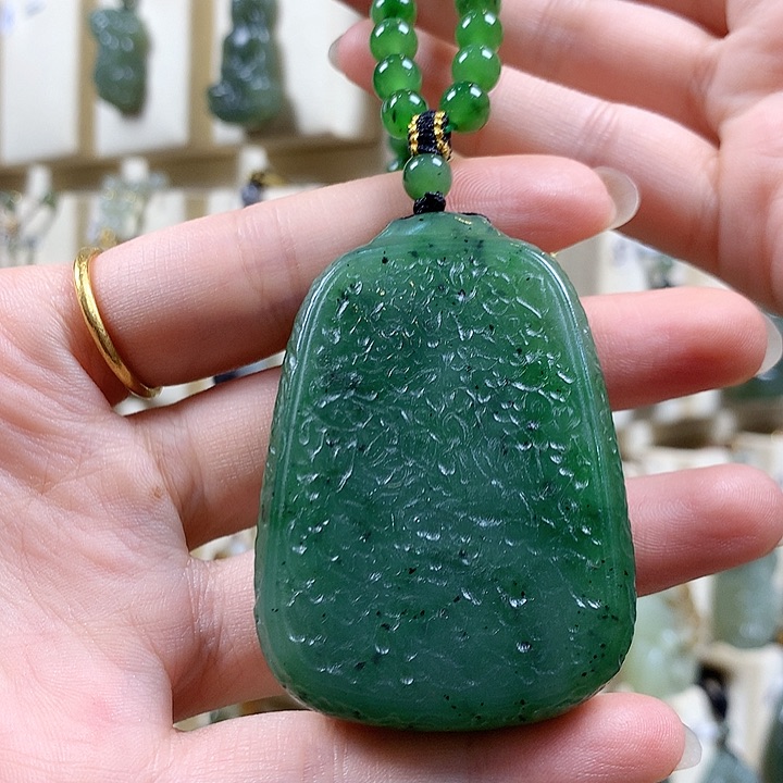 颈饰未镶嵌和田玉ℋ****