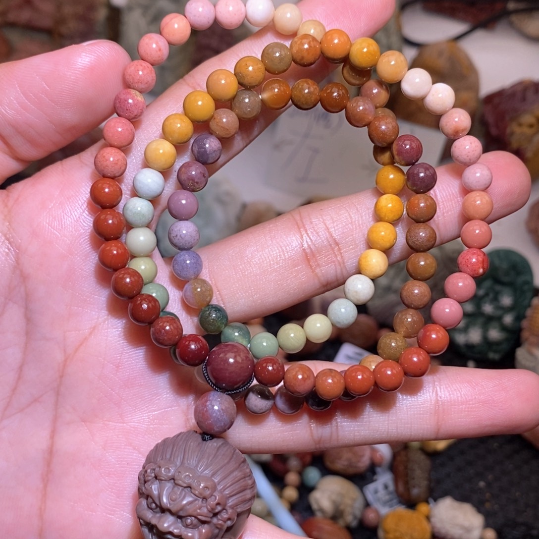 石英质玉（阿拉善玉）手链未镶嵌