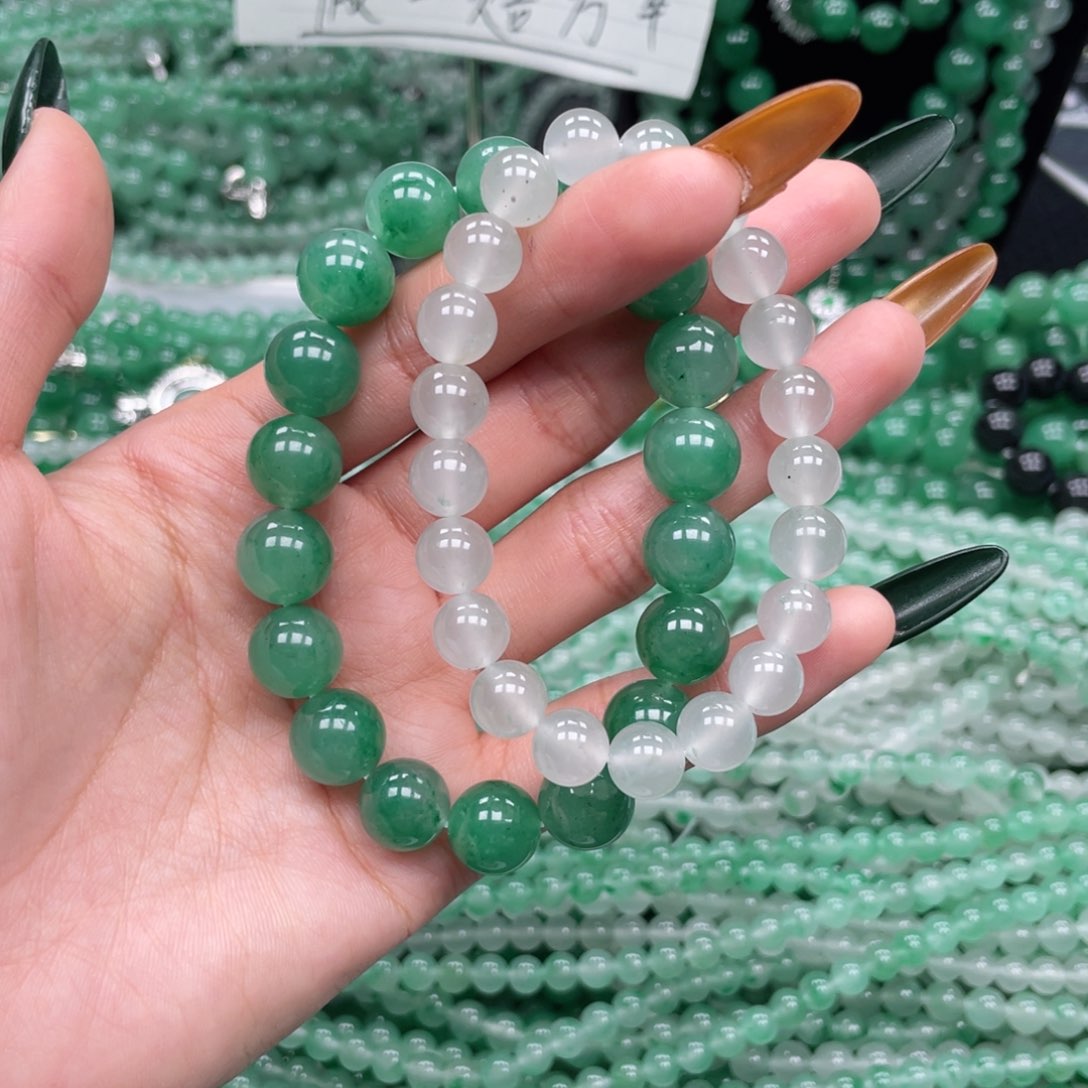 未镶嵌手链石英质玉（非洲翠）福利款（两条一起）