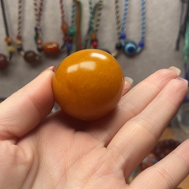 玉****玛瑙/玉髓未镶嵌手链