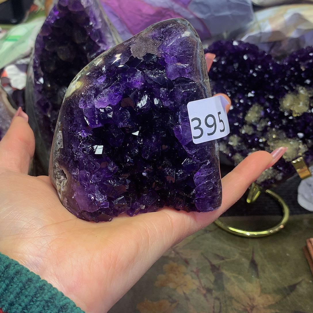 紫晶大型摆件（非配饰）未镶嵌