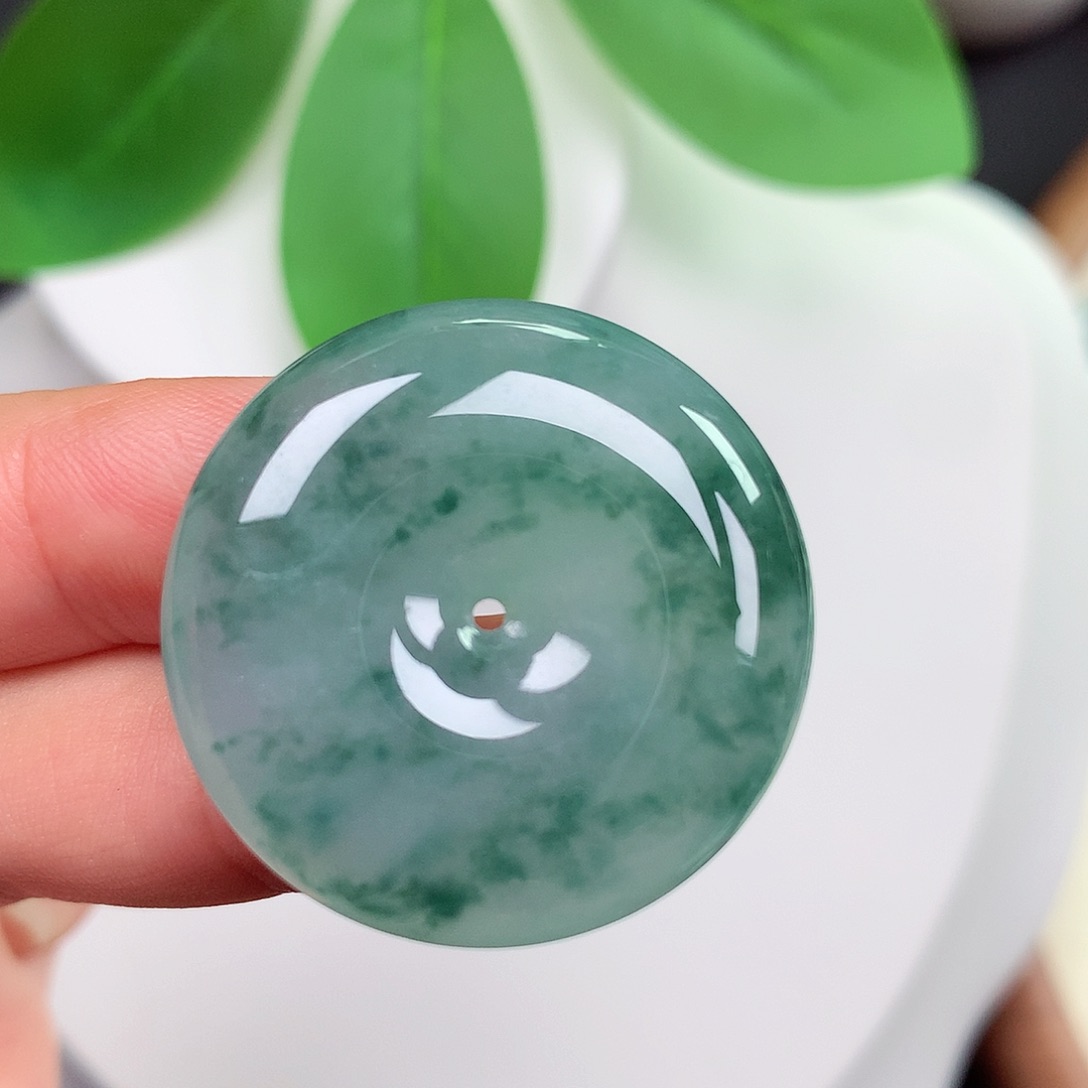 颈饰未镶嵌翡翠平安扣 29.2x6.5mm