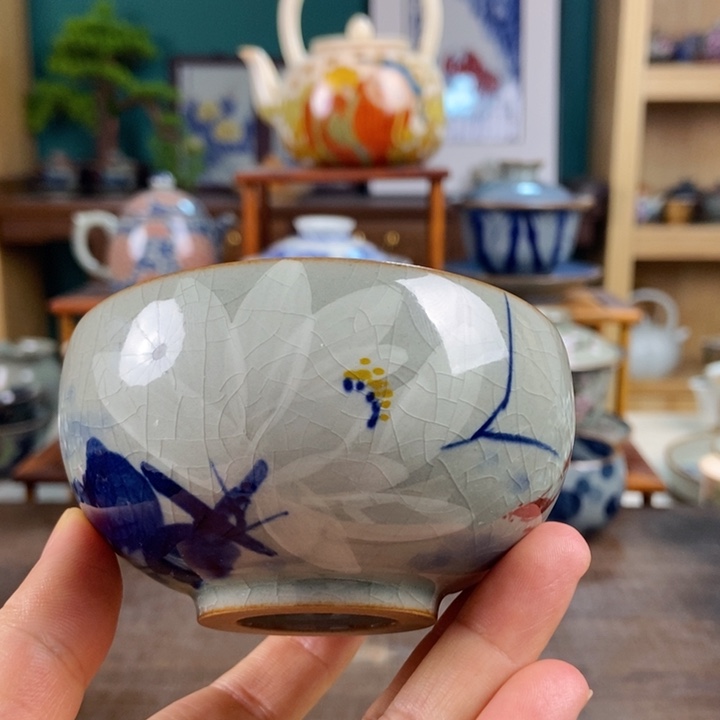 瓷片手工制作工艺精湛等特色