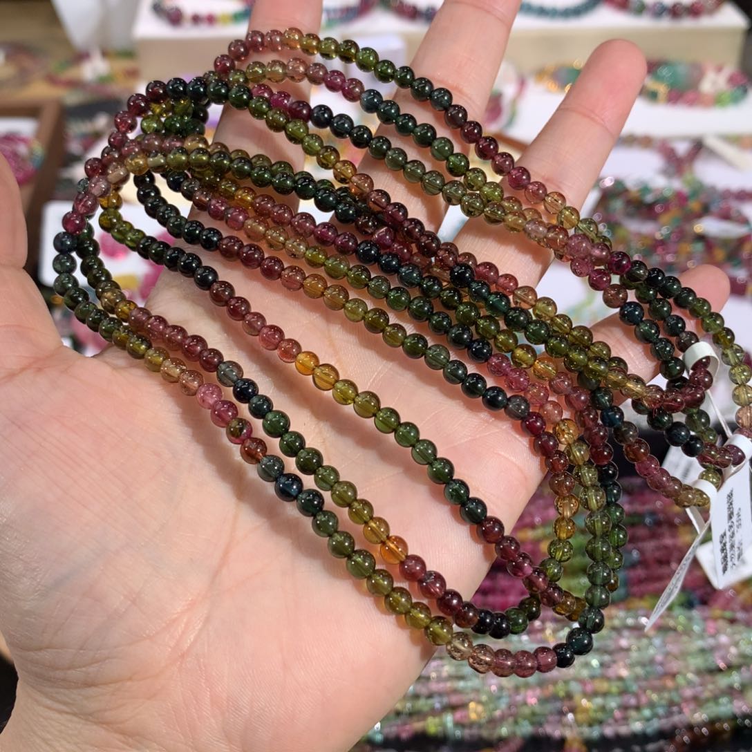 项链碧玺未镶嵌多样性发其一