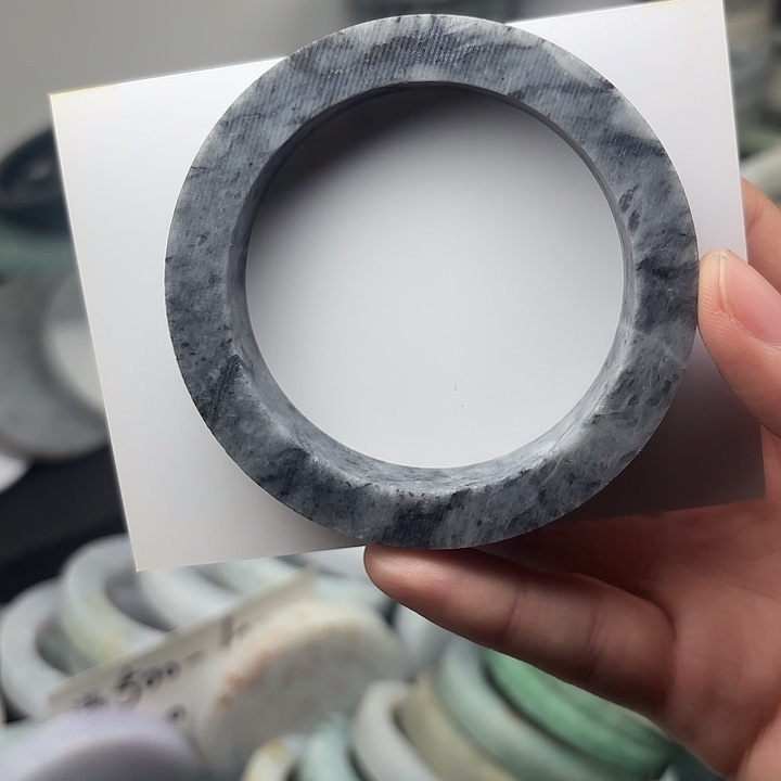 定制翡翠未镶嵌缅甸翡翠水墨丹青乌鸡手镯