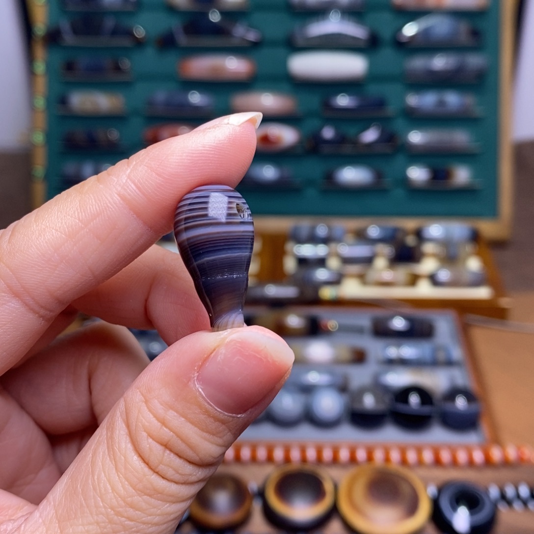 好****玛瑙/玉髓未镶嵌珠宝半成品