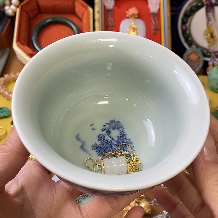 弘***子杯精美雕刻物件物件