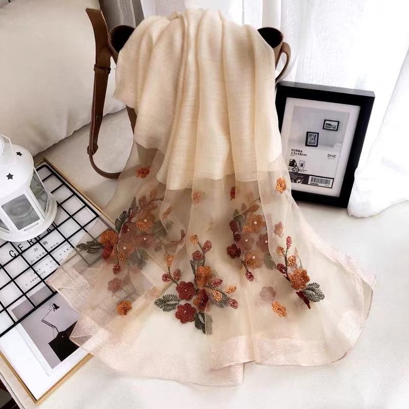 【香槟色海棠花】手工刺绣百搭保暖御寒真丝羊毛围巾披肩