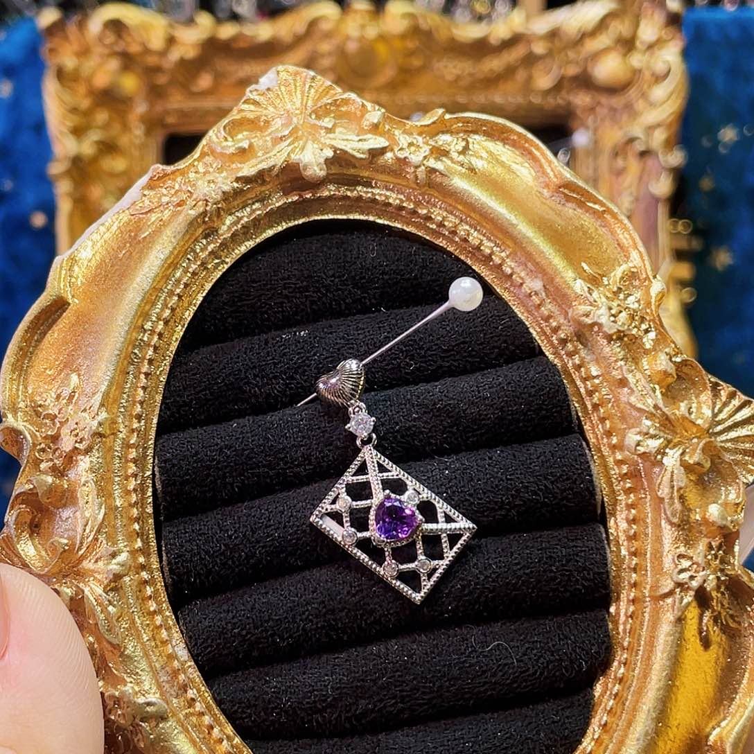 躺***狐925银紫色爱心吊坠