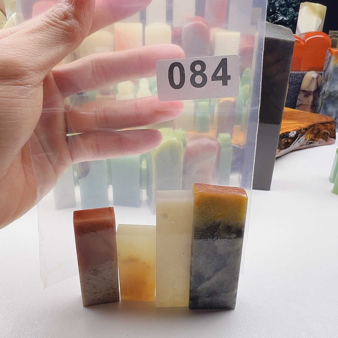 故***）老挝石老挝精品084