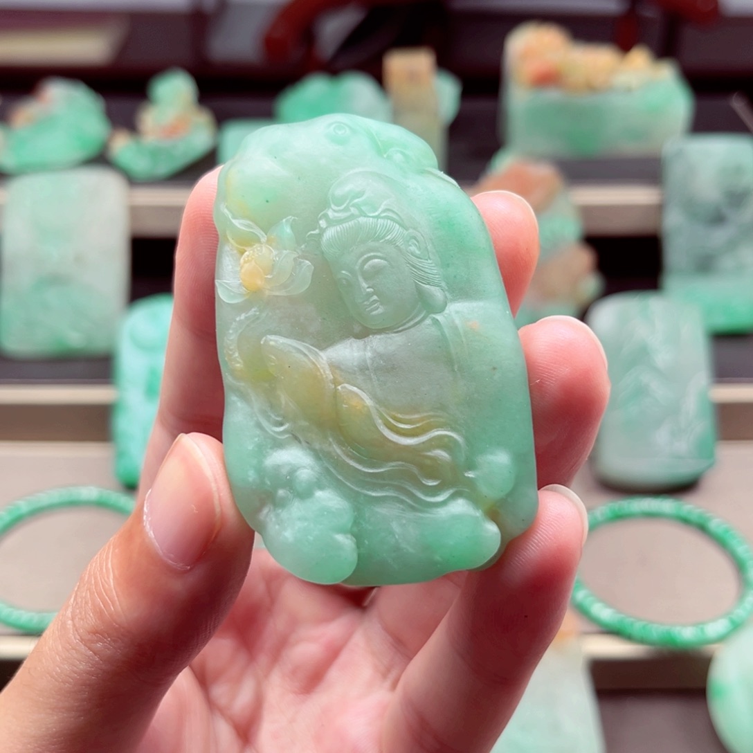 颈饰未镶嵌石英质玉酸***扒定制