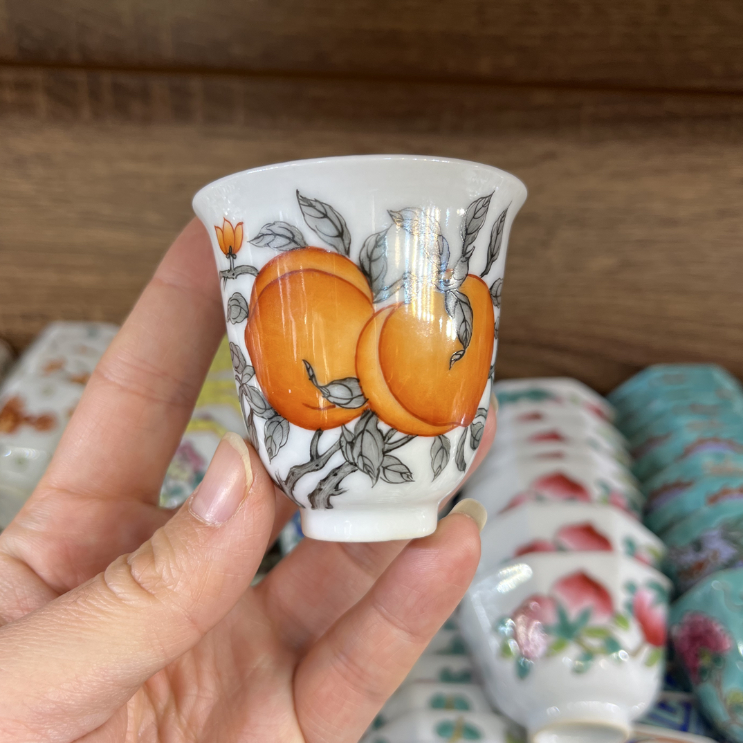 景德镇珐琅彩白瓷手绘瓷器茶具陶瓷矾红桃子闻香杯主人杯60cc茶杯