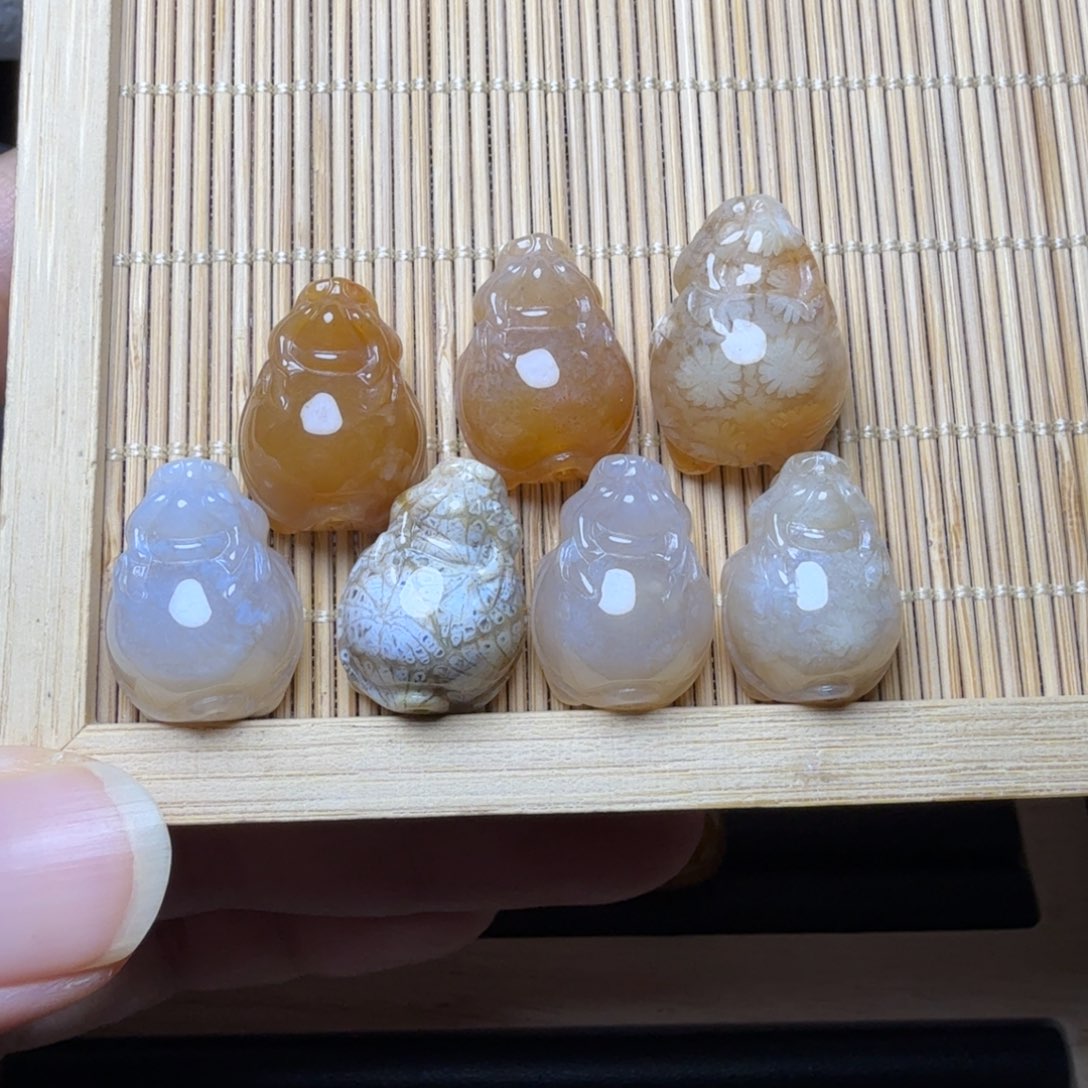 硅化玉未镶嵌龙龟7只一起200