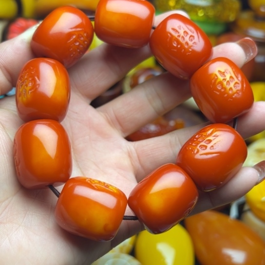 琥珀手串未镶嵌蜜蜡