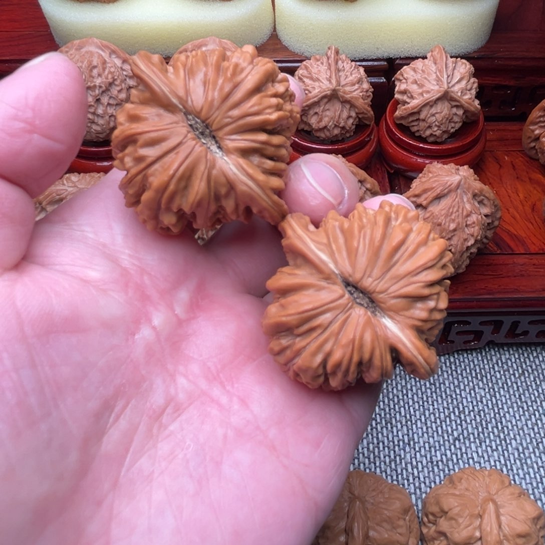 吊坠文玩核桃四座楼44尺