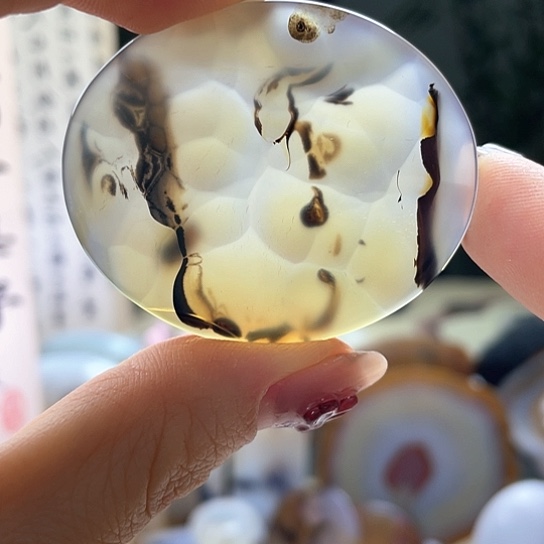 玛瑙/玉髓颈饰未镶嵌